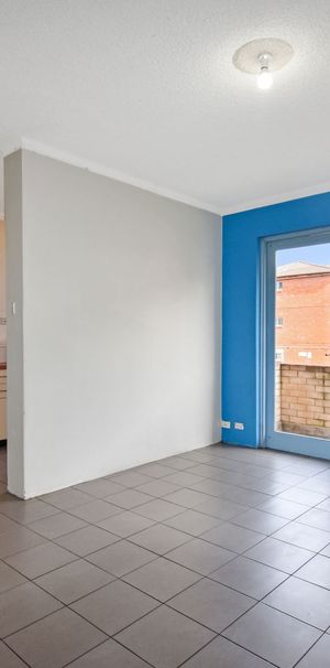 Great Location! - Photo 1