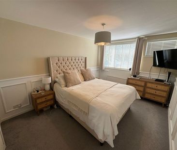 Lanark Close, Frimley, Camberley, GU16 - Photo 5