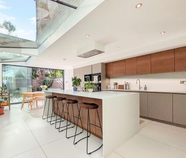 3 bedroom terraced house to rent - Photo 4