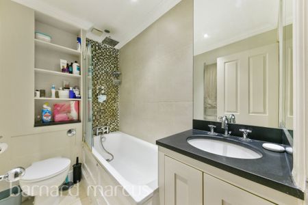 Iveley Road - Photo 2