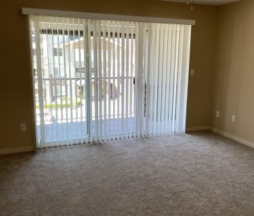 MARSHALL GROVE EAST 2BD/2BA - Photo 4