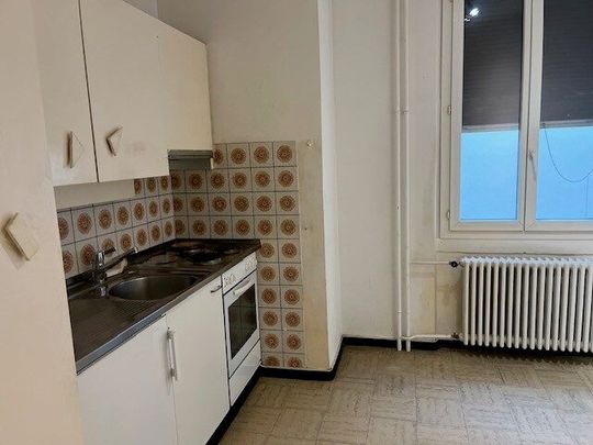 Appartement lumineux de 2.5 pièces en plein centre-ville - Photo 1