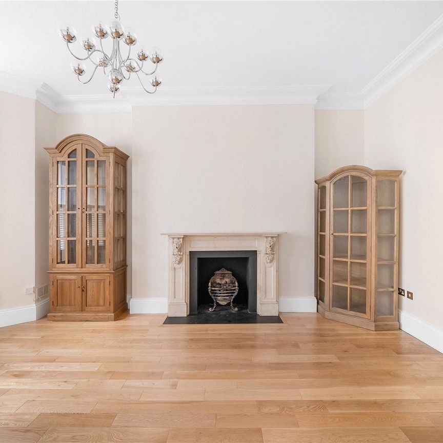 Stanhope Gardens, London, SW7 ground floor flat to rent - Photo 1