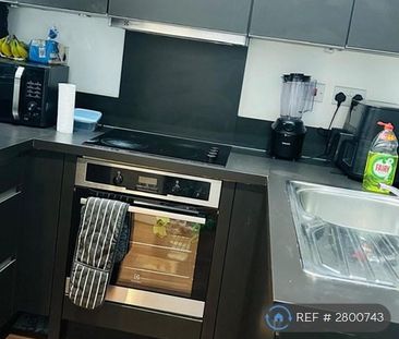 1 bedroom flat to rent - Photo 4