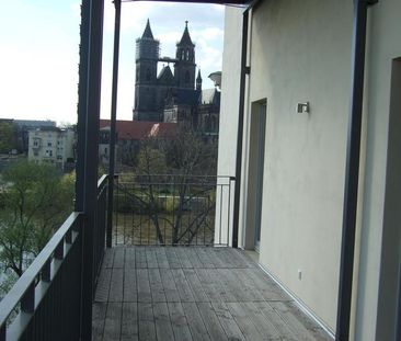 Großzügige Stuckaltbauwohnung mit Elbblick-Balkon - auf der wunders... - Photo 2