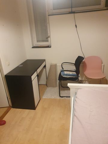 Byälvsvägen, Bagarmossen - Photo 2