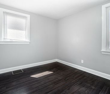 For Lease - 102 Wilson Road Unit# UPPER LEVEL, Oshawa, Ontario - Photo 3