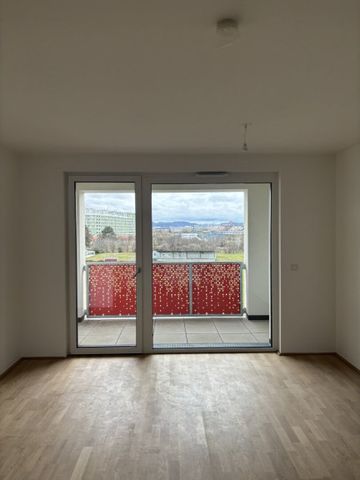 Schöne Zweizimmer-Wohnung mit Loggia in bester Lage! - Photo 3