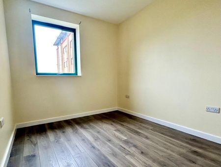 1 bedroom Flat To Let Total Size: 593 SQ FT - Photo 2