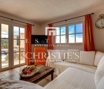 4 bedroom luxury Villa for rent in Santa Eulària des Riu, Balearic ... - Photo 6