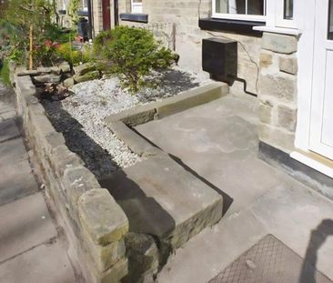 2 bedroom House To Let - Photo 2