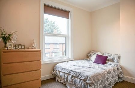 225 Cardigan Lane, Leeds, LS6 1DX - Photo 2