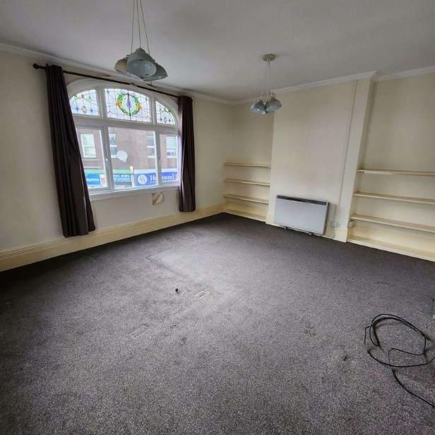 Market Street, Stourbridge, DY8 - Photo 1