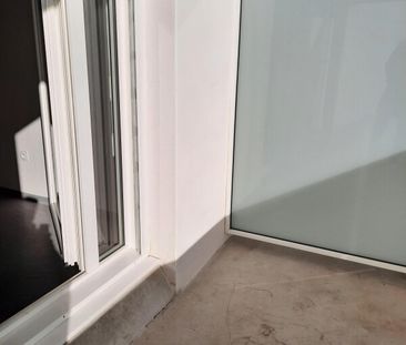 Location Appartement 1 pièce 18m² NIMES 30000 - Photo 2