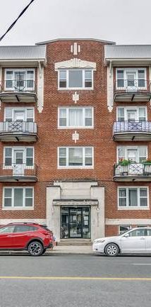 *PROMOTION* Renovated / Spacious 2 Bedroom / NDG-Cote St Luc - Photo 1