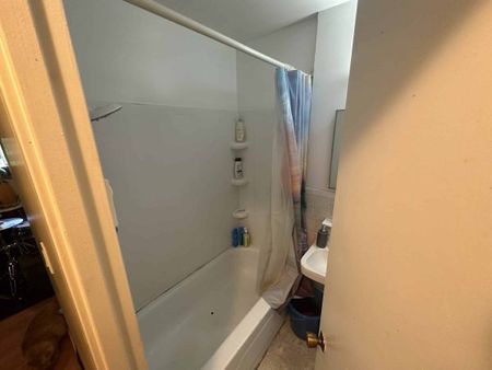 261 Colborne St, Unit 10, Kingston, ON - Photo 4