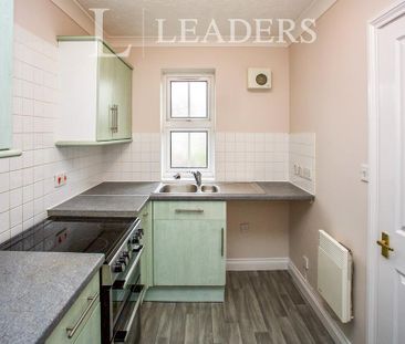 2 bedroom flat to rent - Photo 4