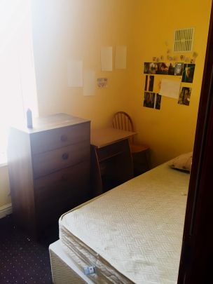 3 Bed 1 Bath - Photo 1