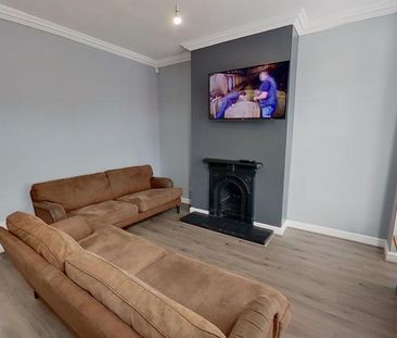 4 bedroom house to rent - Photo 2