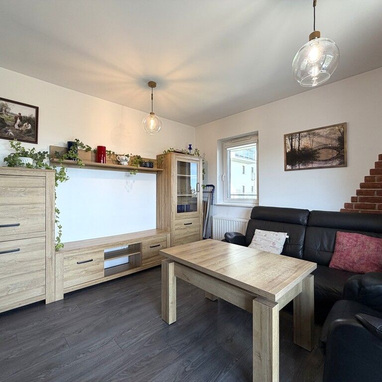 3 pok. 55m2 – Powstańców Warszawy – Narożny Balkon - Zdjęcie 1