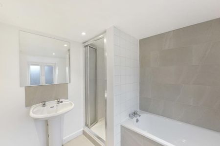 2 bedroom property to rent - Photo 4