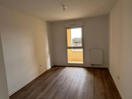 Location Appartement 2 pièces 49 m2 à Luisant - Photo 2