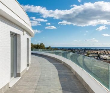 3 bedroom luxury penthouse for rent in Nueva Andalucia, Spain - Photo 3