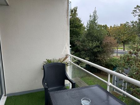 Location Appartement 2 pièces 29m² - Photo 2