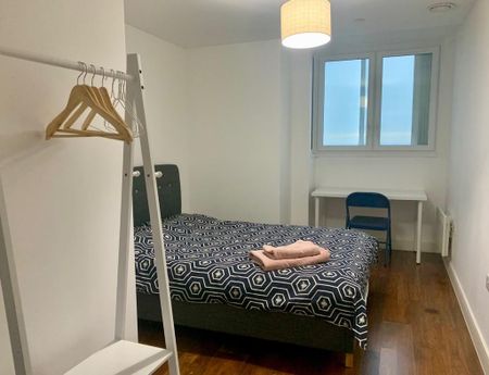 2 bedroom apartment to rent - Photo 4