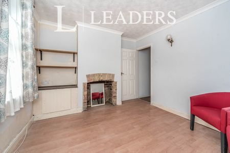 2 bedroom house to rent Margetts Road, Kempston, Bedford, Bedfordshire, MK42 - Photo 5