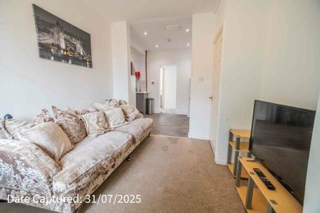 112 Alcuin Avenue - Photo 3