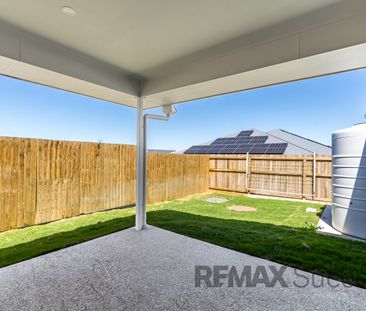 Modern Low-Maintenance Living in Convenient Glenvale Location - Photo 5