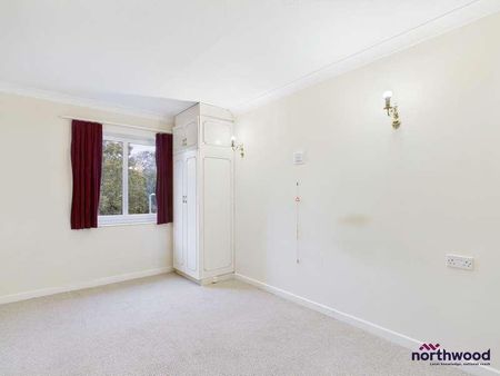 The Avenue, Eastbourne, BN21 - Photo 2