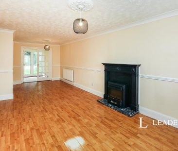 3 bedroom detached house to rent - Photo 4