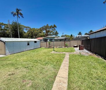 HANDY LOCATION! - Photo 6