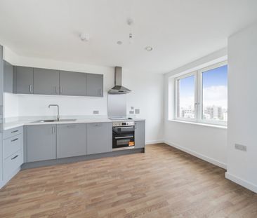 St Pauls Road, Barking, London, IG11 - Photo 2