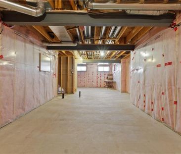 For Lease - 6 MCKEAN Crescent, Collingwood, Ontario - Photo 4