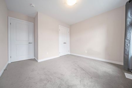 For Lease - 5672 Dorchester Road Unit# 4, Niagara Falls, Ontario - Photo 4