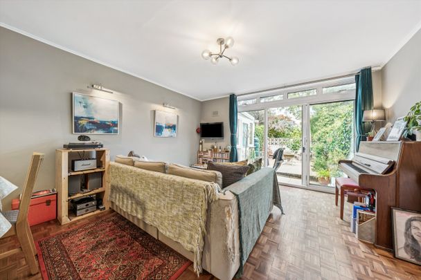 Rushleigh, Balham, SW12, London - Photo 1