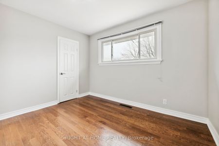For Lease - 288 Baldwin Street, Oshawa, Ontario - Photo 3