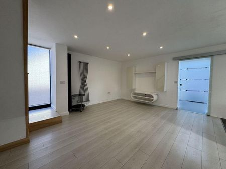 4 bedroom detached house to rent - Photo 5
