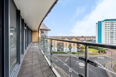 2 bedroom apartment to rent - Photo 4