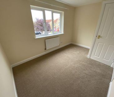 2 bedroom semi-detached house to rent - Photo 2