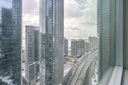 For Lease - 55 Bremner Boulevard Unit# 3007, Toronto, Ontario - Photo 3