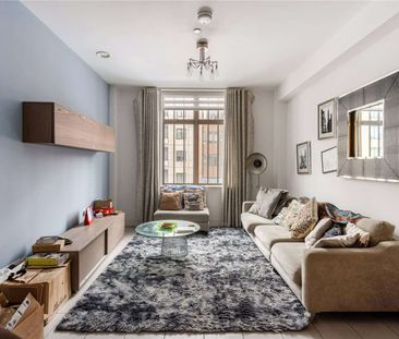 Nestled within the exclusive Electricity House Apartments. - Photo 2