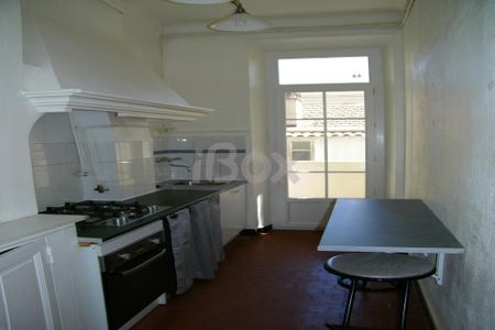 Appartement 3 pièce(s) 59.8 m² - Photo 2