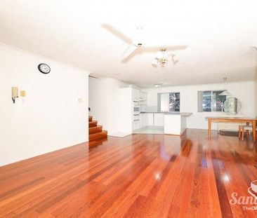 Hurry! Secure Your Dream Rental in Indooroopilly Today! - Photo 3