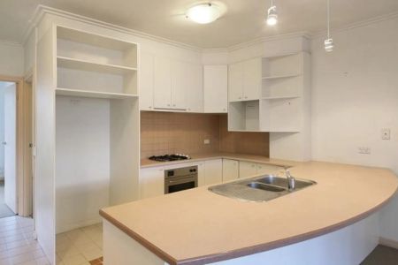 A Lifestyle Location - Sought After Block - Photo 3