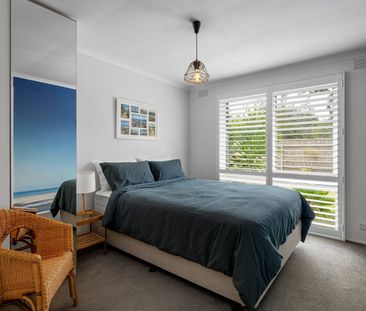 Coastal Charm in the Heart of Blairgowrie! - Photo 3
