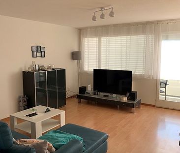 Wir vermieten eine 3.5 - Zimmerwohnung mit 2 Balkonen - Photo 1